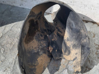 защита арок задняя правая (подкрылок) Ford Mondeo 2 поколение 1996, 1.8 л., бензин, хетчбэк 5 дв.