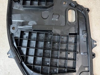 молдинг двери передней правой Lexus RX 4 поколение [рестайлинг] 2020, 3.5 л., гибрид, вариатор, красный, полный привод, правый руль, 6783148071