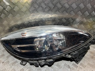 фара правая Renault Scenic 3 поколение [2-й рестайлинг] 2015, 1.5 л., K9K 656, дизель, 6МКПП, минивэн, 89906004