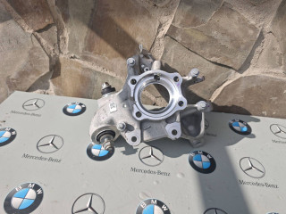 кулак задний правый BMW 2024, бензин, 6876654