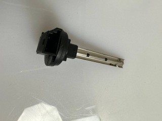 датчик температуры в выпускном коллекторе Mercedes-Benz CLS-Класс C218 [рестайлинг] 2016, 3.0 л., OM 642.852, дизель, АКПП, белый 799, седан, задний привод, правый руль, A2218300872