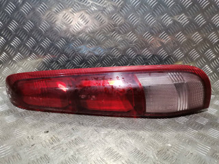 фонарь задний правый Nissan X-Trail T30 2003, 2.2 л., дизель, 5МКПП, внедорожник 5 дв.