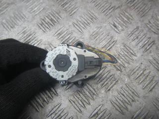 моторчик заслонки печки Volkswagen Sharan 1 поколение 1998, 1.9 л., дизель, МКПП, минивэн, 7M1907511A