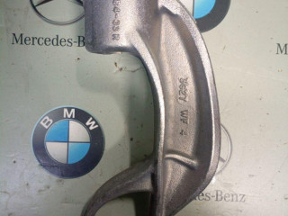 крепление амортизатора BMW 2023, 4.4 л., бензин, 416, 6876684