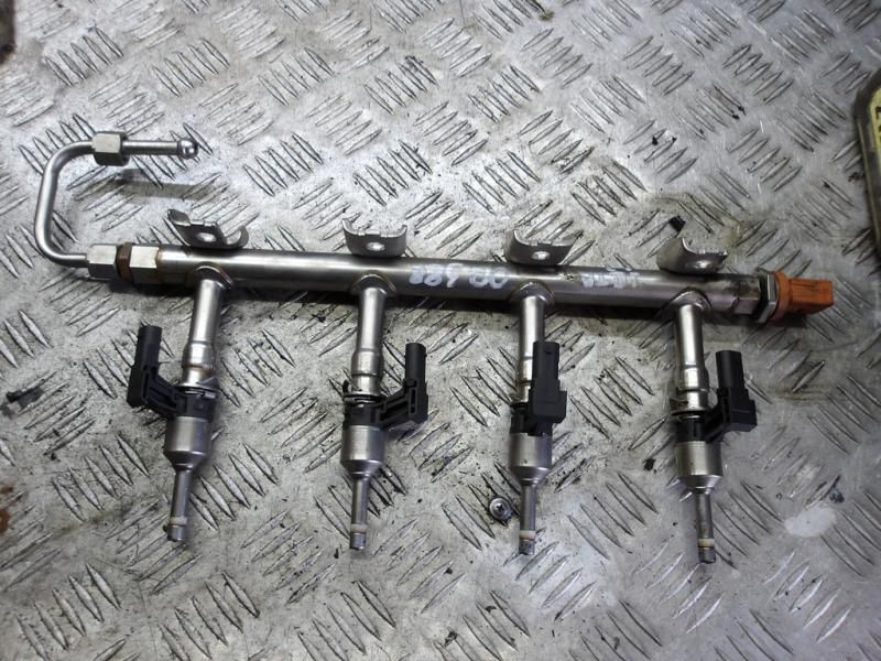 форсунка Volkswagen Jetta 6 поколение 2012, 1.2 л., бензин, МКПП, седан, 0261545051, 03F906036B - фото №1