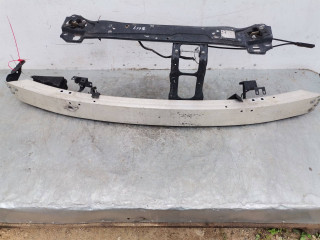 усилитель бампера переднего Mercedes-Benz C-Класс W203/S203/CL203 2003, 2.2 л., дизель, 6МКПП, серебро, универсал