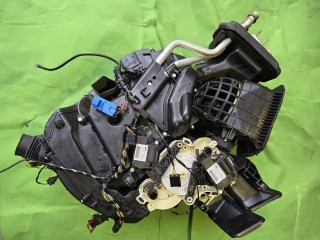 отопитель в сборе (печка) Fiat 124 Spider 1 поколение 2020, 1.4 л., АКПП, красный, кабриолет, задний привод, NA4L61130A