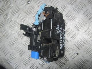 замок двери передней правой Volkswagen Touareg 1 поколение [рестайлинг] 2008, 3.0 л., дизель, АКПП, внедорожник 5 дв., 3D1837016C