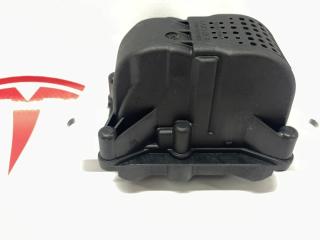 пиропатрон основной батареи Tesla Model Y 1 поколение (2020 - 2026), 1064689-00-I