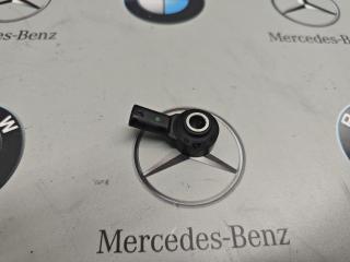 датчик детонации Mercedes-Benz C-Класс W205/S205/C205 [рестайлинг] 2018, 1.5 л., бензин, A0009056205