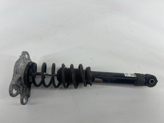 стойка задняя BMW i3 L01 2016, правый руль, 33526852231