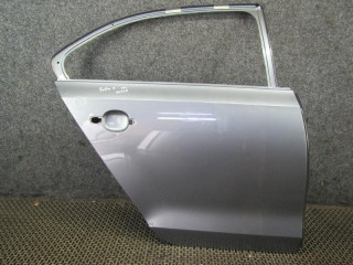 дверь задняя правая Volkswagen Jetta 6 поколение 2012, 1.2 л., бензин, МКПП, седан