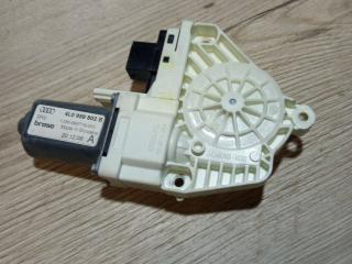 моторчик стеклоподъемника передний правый Audi Q7 4L 2007, 4.2 л., BAR, бензин, АКПП, 6y / z7s, внедорожник 5 дв., полный привод, 4L0959802B