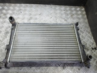 радиатор (основной) Ford Fusion 1 поколение 2003, 1.6 л., бензин, МКПП, минивэн