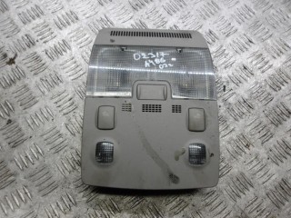 фонарь салона (плафон) Audi A4 B6 2002, 1.8 л., бензин, МКПП, универсал, 8E0947135A