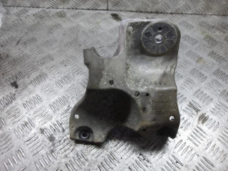 кронштейн двигателя Volkswagen Touareg 1 поколение 2003, 4.2 л., бензин, АКПП, внедорожник 5 дв., 7L6199308A