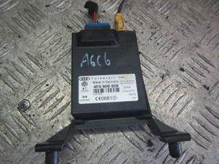 Блок управления дополнительным отопителем Audi A6 4F/C6 2006, 4F0909509