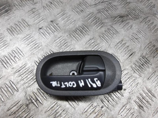 ручка внутренняя передняя правая Mitsubishi Colt 6 поколение (Z20/Z30) 2005, 1.3 л., бензин, МКПП, хетчбэк 5 дв.