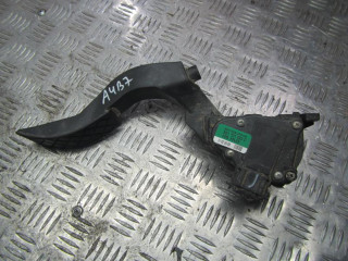 педаль Audi A4 B7 2007, 2.0 л., бензин, МКПП, универсал, 8E1721523C