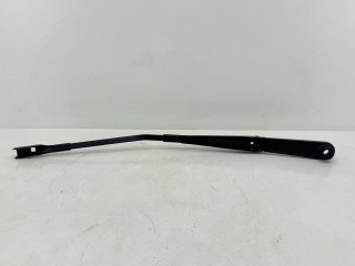 щеткодержатель (поводок стеклоочистителя, дворник) Audi A7 4K 2023, лифтбэк, 4K2955408