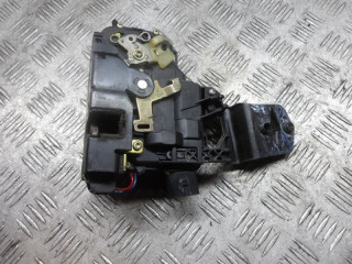 замок двери передней левой Volkswagen Passat B5 1999, 1.8 л., бензин, МКПП, универсал