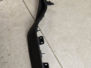 уплотнитель жабо Volvo XC90 2 поколение 2019, 31442412