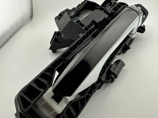 ручка наружная задняя правая Mercedes-Benz GLE W166 2018, 2.2 л., дизель, АКПП, черный, внедорожник 5 дв., правый руль, A2047601470