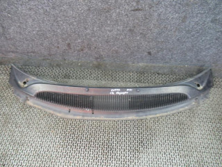 дождевик Chrysler Grand Voyager 4 поколение 2003, 2.4 л., бензин, МКПП, минивэн, 04717553AE