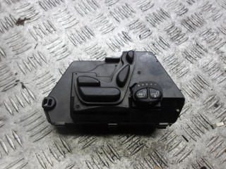 блок управления сиденьем Mercedes-Benz S-Класс W220 2001, 3.2 л., бензин, АКПП, седан, 2208213258