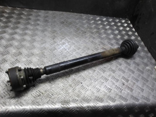 полуось передняя правая (приводной вал, ШРУС) Volkswagen Golf 4 поколение 2006, 1.6 л., бензин, МКПП, хетчбэк 5 дв.