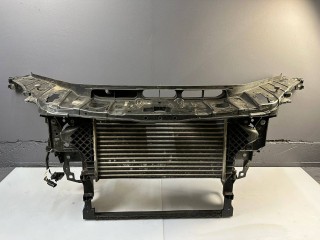 передняя панель крепления облицовки (телевизор) Mercedes-Benz GLE W166 2018, 2.2 л., дизель, АКПП, черный, внедорожник 5 дв., правый руль