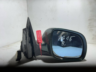 зеркало наружное правое Audi A6 4B/C5 1997, 2.4 л., бензин, 5МКПП, зелёный, седан