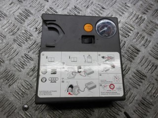 компрессор для шин Audi A3 8P [рестайлинг] 2006, 8P0012615C