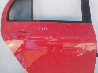 дверь задняя правая Toyota Yaris 2 поколение XP90 [рестайлинг] 2010, 1.0 л., бензин, 5МКПП, хетчбэк 5 дв.