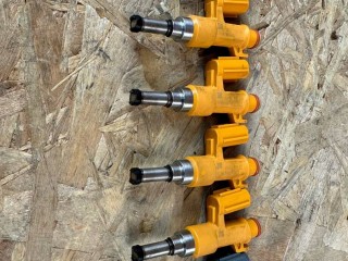 форсунка Lexus RX 4 поколение [рестайлинг] 2021, 3.5 л., гибрид, АКПП, 8x1 - layat heat blue, внедорожник 5 дв., полный привод, правый руль, 2325031140