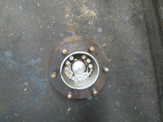 ступица передняя левая IVECO Daily 4 поколение 2010