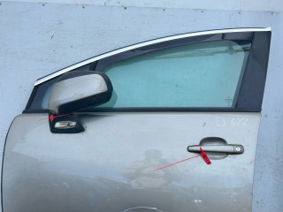 дверь передняя левая Peugeot 3008 1 поколение 2013, 1.6 л., дизель, 6МКПП, минивэн