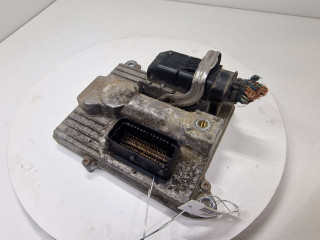 блок управления двигателем Opel Zafira 2 поколение (B) 2007, 2.2 л., бензин, 55353843, 5WK91103