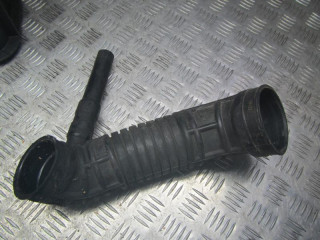 патрубок воздушного фильтра Volkswagen LT 2 поколение 2001, 2D0129627