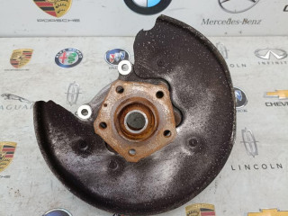 кулак задний правый Porsche Macan 1 поколение [рестайлинг] 2020, 3.0 л., бензин, АКПП, 8R0505436C