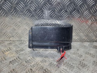 ус под фонарь правый Opel Zafira 1 поколение (A) 2002, 2.2 л., дизель, МКПП, минивэн, 90580804