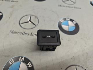разъем AUX / USB Mercedes-Benz GLC-Класс X253 [рестайлинг] 2020, 2.0 л., бензин, полный привод, правый руль, A2538206200