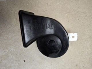 сигнал (клаксон) Fiat 124 Spider 1 поколение 2020, 1.4 л., АКПП, красный, кабриолет, задний привод, 6000636600