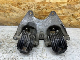 кронштейн КПП BMW 2010, бензин, 6775916, 22326777611, 6777611