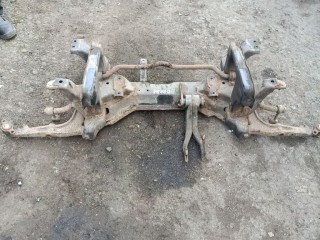 балка подвески передняя (подрамник) Volkswagen Transporter T4 1992, 2.4 л., дизель, МКПП, микроавтобус