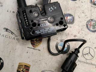замок капота Audi A6 C8 2022, 2.0 л., бензин, 4K0823509