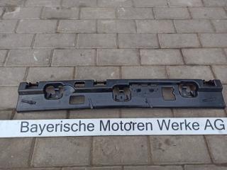 Кронштейн накладки на порог BMW i4 G26 2022, электро, АКПП, 8737070