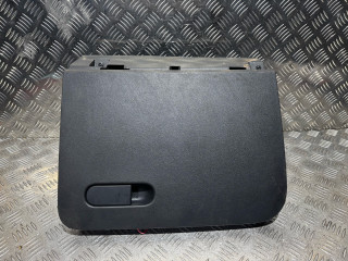 бардачок Volkswagen Beetle A5 2012, 1.4 л., TSI, CAVA, бензин, 6МКПП, хетчбэк 3 дв.