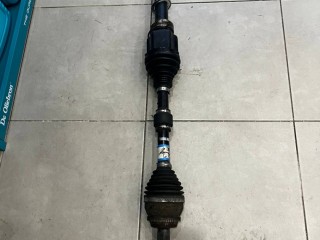 полуось передняя правая (приводной вал, ШРУС) Lexus RX 4 поколение [рестайлинг] 2021, 3.5 л., гибрид, АКПП, 8x1 - layat heat blue, внедорожник 5 дв., полный привод, правый руль, 4341048150