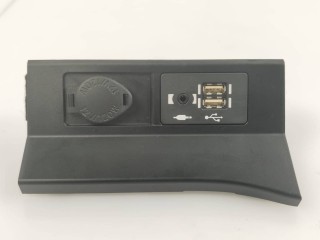 разъем AUX / USB Lexus RX 4 поколение [рестайлинг] 2021, 3.5 л., гибрид, АКПП, 8x1 - layat heat blue, внедорожник 5 дв., полный привод, правый руль, 58932-48020, 85530-48120, 86190-24030